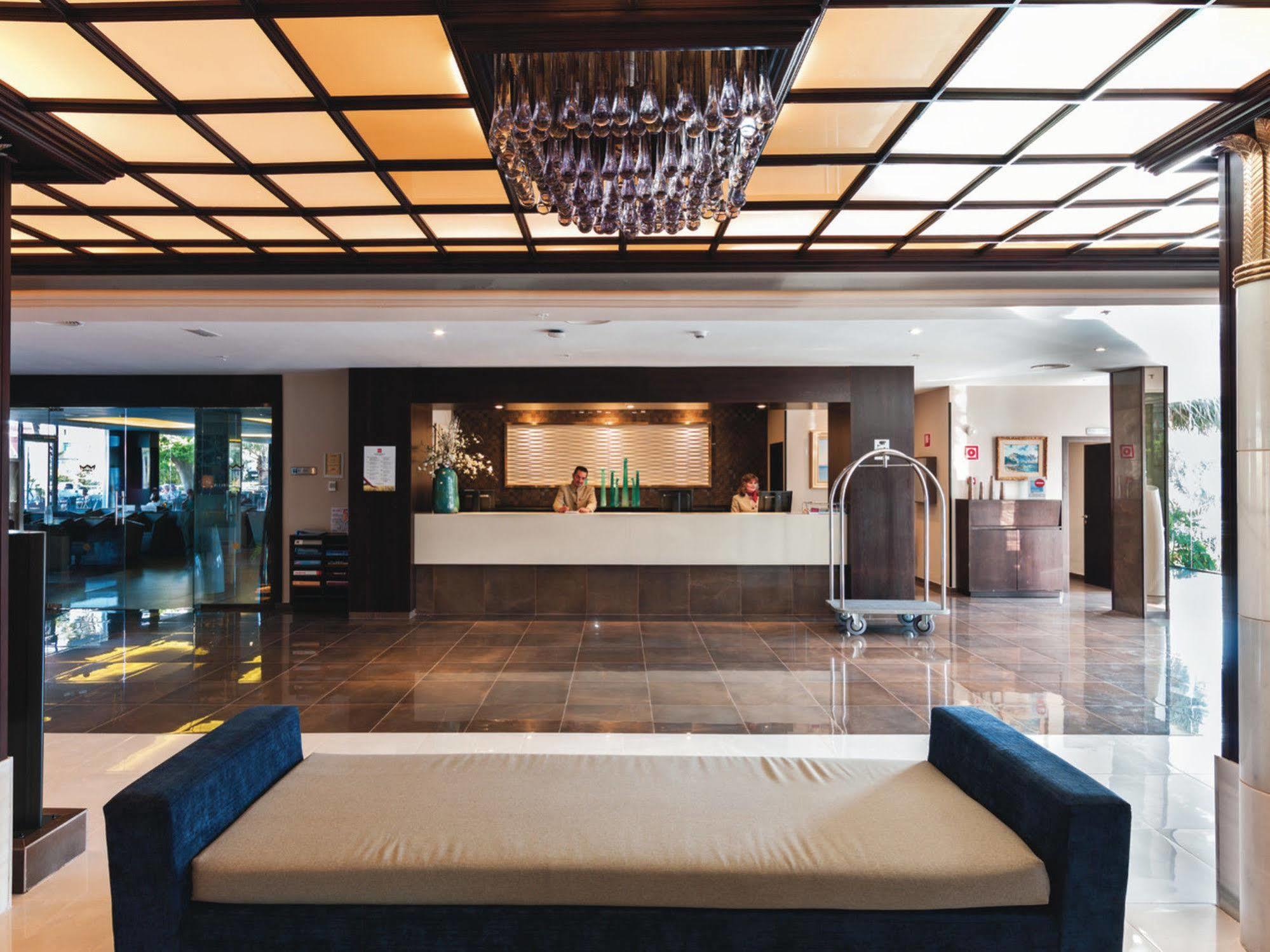Hotel Riu Bravo Playa de Palma  Bagian luar foto